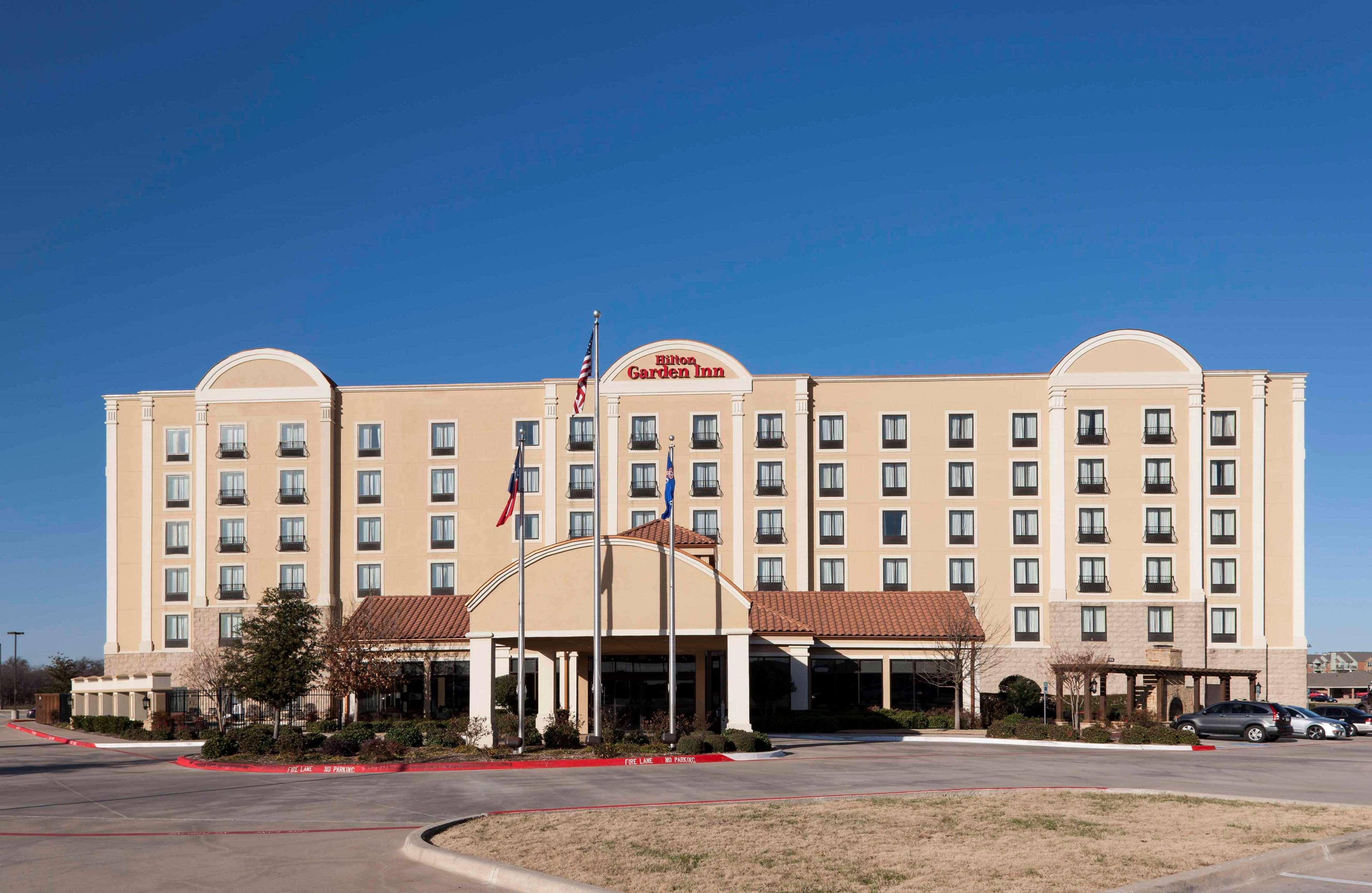 Hilton Garden Inn Dallas Lewisville Exterior photo
